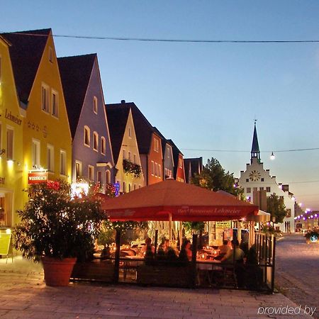 Hotel Lehmeier Neumarkt in der Oberpfalz Luaran gambar