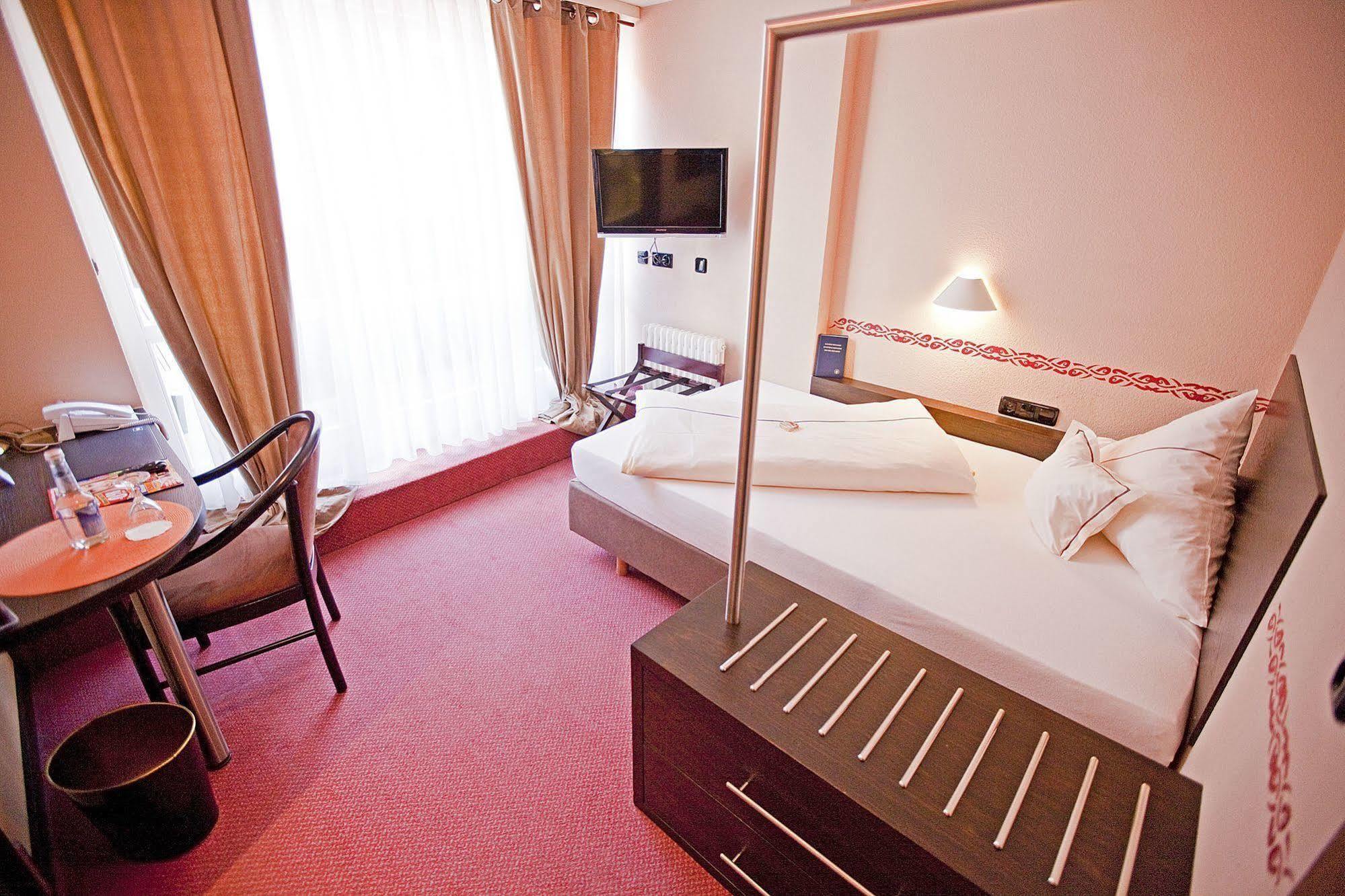 Hotel Lehmeier Neumarkt in der Oberpfalz Luaran gambar